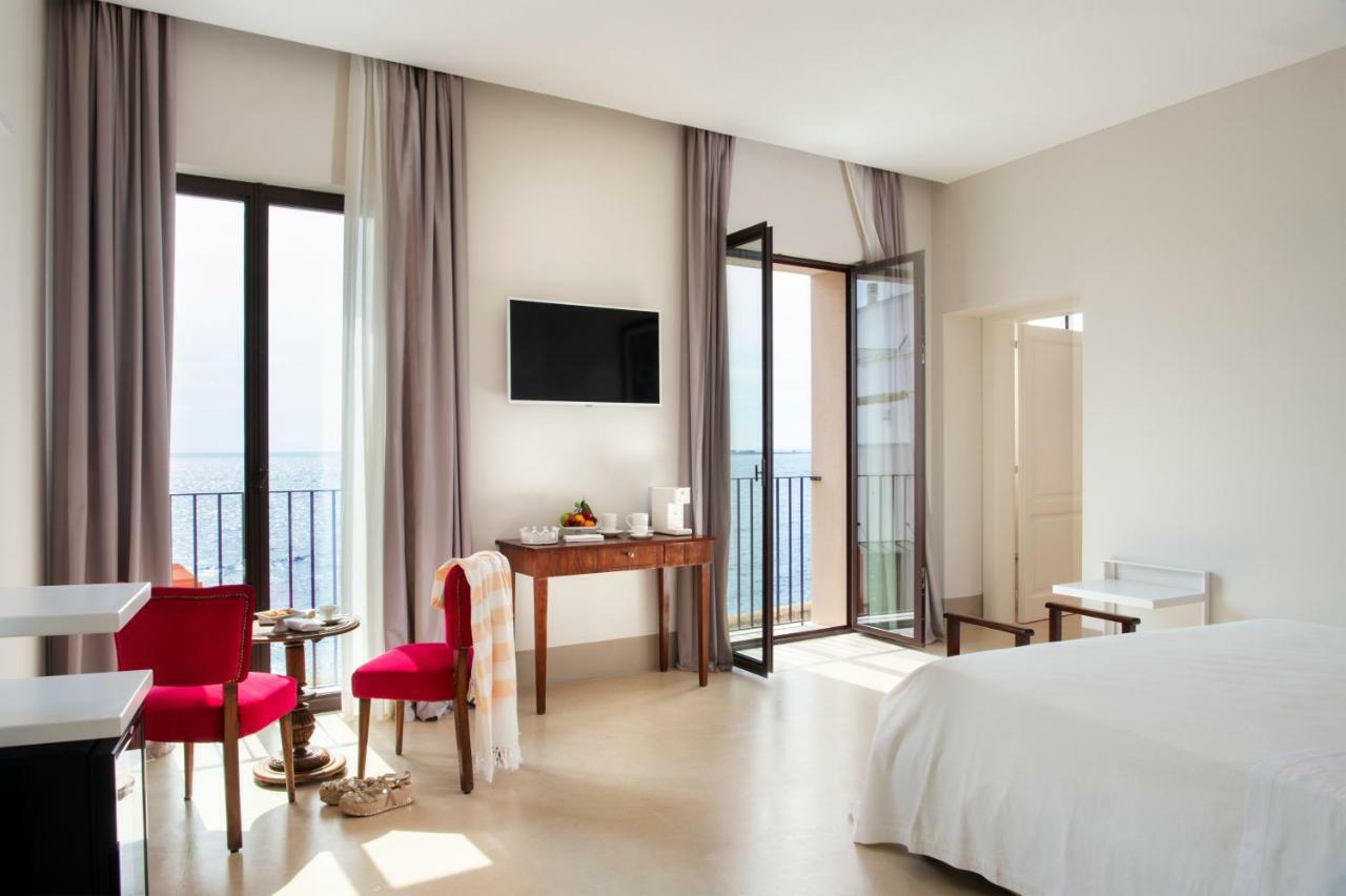 I Bastioni San Domenico - Boutique Hotel غالّيبولي المظهر الخارجي الصورة