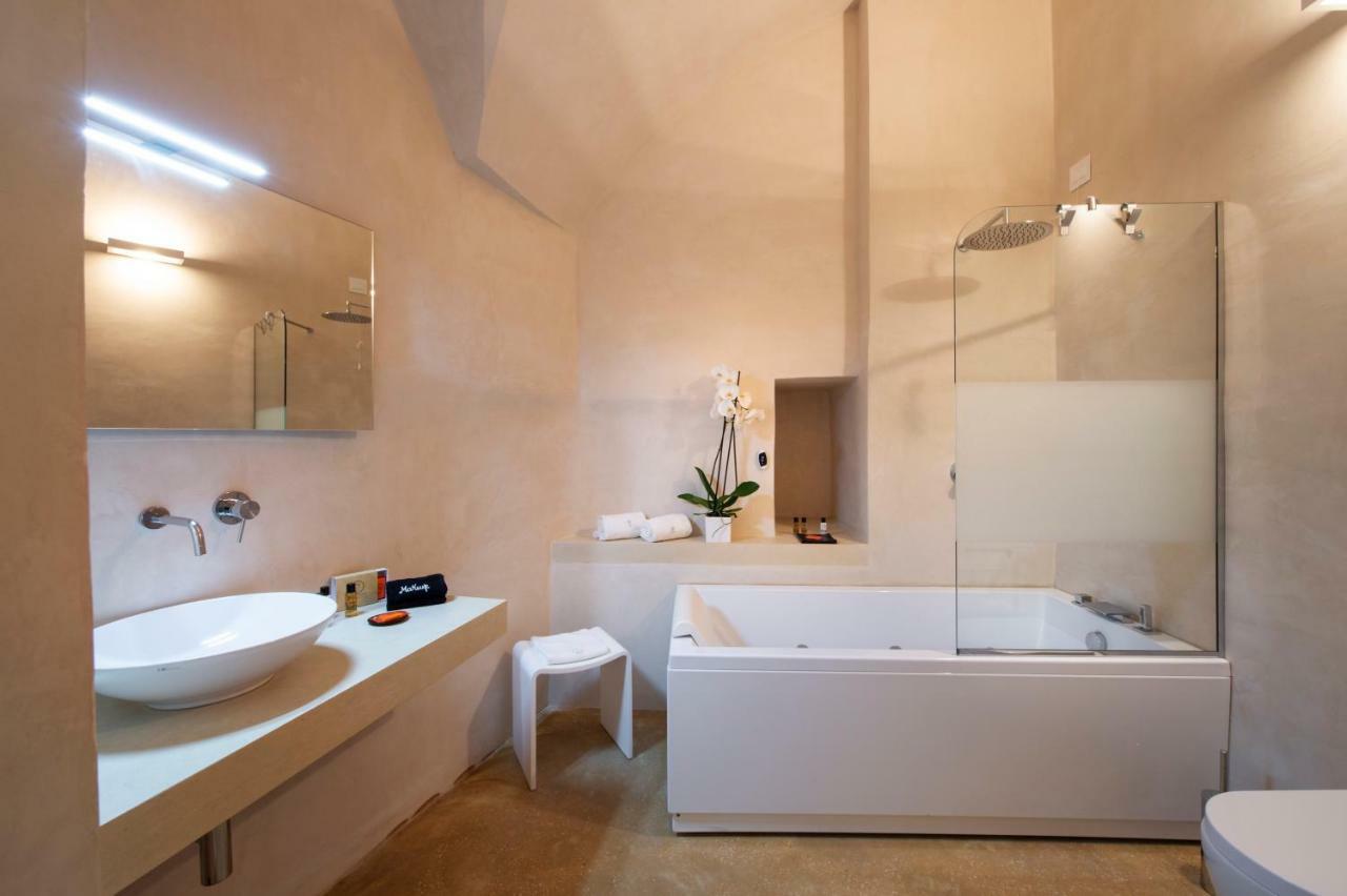 I Bastioni San Domenico - Boutique Hotel غالّيبولي المظهر الخارجي الصورة